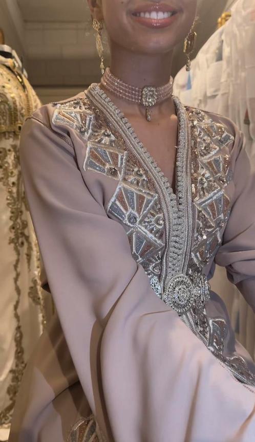 Te huur: kaftan caftan takchita takshita Marokkaanse jurk, Kleding | Dames, Jurken, Ophalen of Verzenden