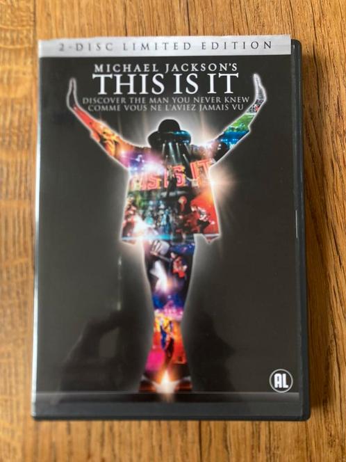 DVD MICHAEL JACKSON THIS IS IT limited editon, Cd's en Dvd's, VHS | Documentaire, Tv en Muziek, Zo goed als nieuw, Documentaire