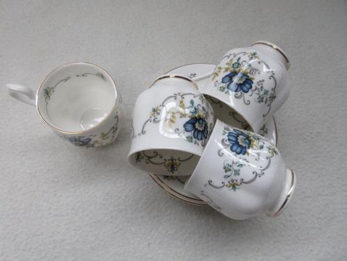 4 kop en schotels Englisch bone china Sheltonia, Huis en Inrichting, Keuken | Servies, Gebruikt, Kop(pen) en/of Schotel(s), Overige stijlen