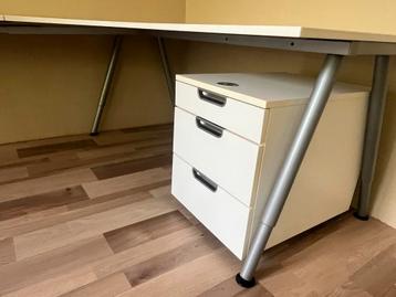 Ikea Galant hoek bureau - afbeelding 4 Ikea Galant hoek bureau - afbeelding 4