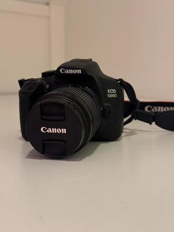 Canon EOS 1300D inclusief 18-55mm lens en acculader