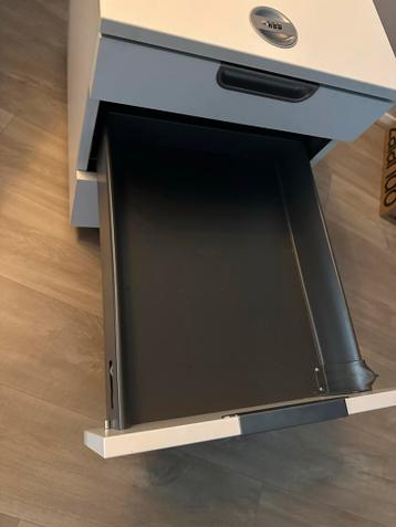 Witte Galant IKEA Ladenblok - afbeelding 4 Witte Galant IKEA Ladenblok - afbeelding 4