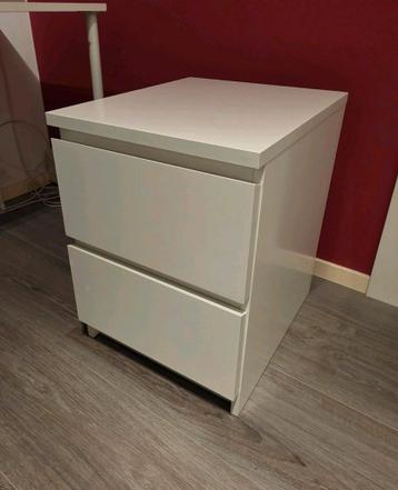 Ikea Malm nachtkastje kastje wit ladekast ladekastje - afbeelding 1 Ikea Malm nachtkastje kastje wit ladekast ladekastje - afbeelding 1