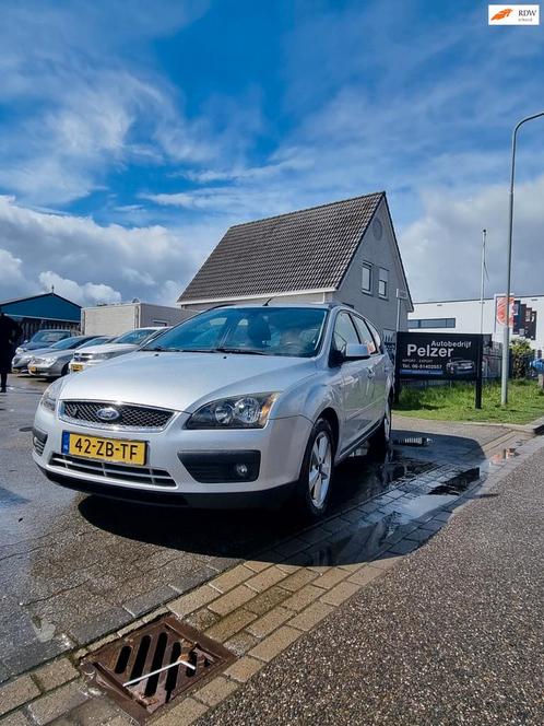 Ford Focus Wagon 1.8-16V Ambiente Flexifuel, Auto's, Ford, Bedrijf, Te koop, Focus, ABS, Airbags, Airconditioning, Centrale vergrendeling