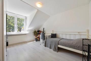 Ikea Tromsnes - metalen bedframe - afbeelding 1 Ikea Tromsnes - metalen bedframe - afbeelding 1