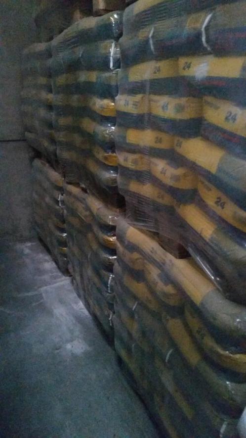 Cement portland en metselcement pallet afname GOEDKOOP, Doe-het-zelf en Verbouw, Overige Doe-het-zelf en Verbouw, Nieuw, Ophalen of Verzenden