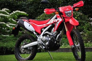 Honda CRF250L in absolute showroomstaat Veel accessoires!