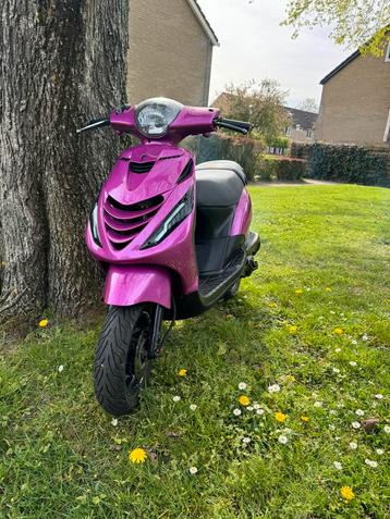 Piaggio zip 125cc!