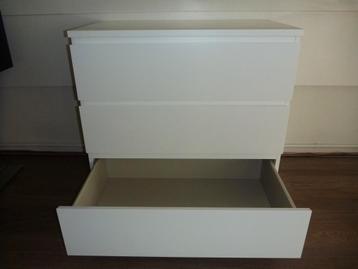 Ikea Malm ladekast met 3 lades (80x78) wit - afbeelding 4 Ikea Malm ladekast met 3 lades (80x78) wit - afbeelding 4