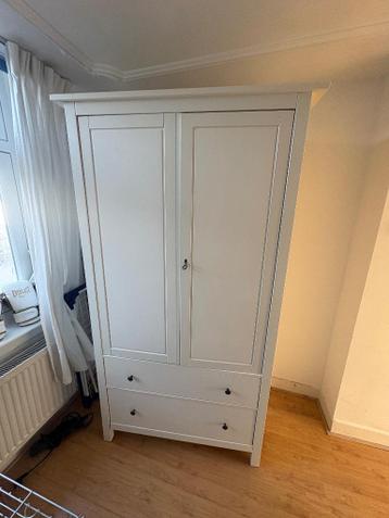 Gratis kledingkast