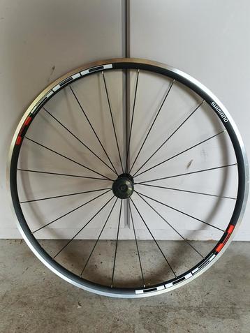 Nieuw shimano R500 voorwiel voor racefiets 