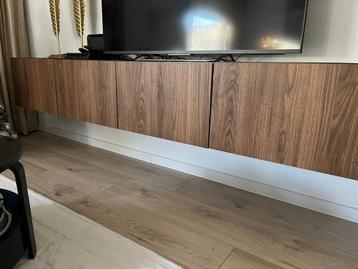 Tv meubel. Ikea Besta. Televisiemeubel. Hangkast. Kast. Wand - afbeelding 4 Tv meubel. Ikea Besta. Televisiemeubel. Hangkast. Kast. Wand - afbeelding 4