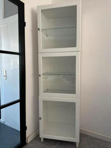 Ikea Besta kast met glazen deuren - afbeelding 1 Ikea Besta kast met glazen deuren - afbeelding 1