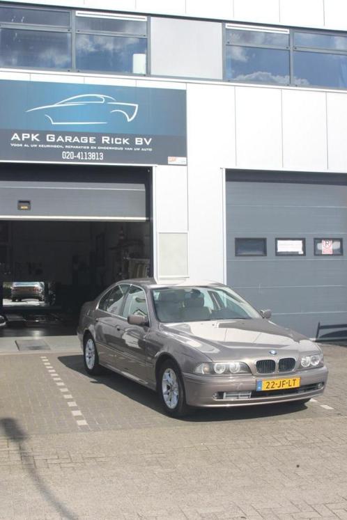 BMW 5-Serie 2.2 I 5201 AUT 2002*YOUNGTIMER*A TOT Z ONDERHOUD, Auto's, BMW, Bedrijf, 5-Serie, ABS, Achteruitrijcamera, Airbags