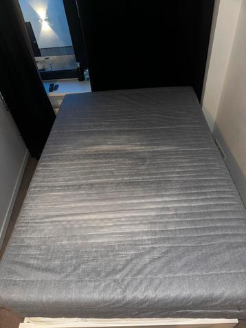 IKEA Brimnes Bed 160x200 + Matrassen - afbeelding 3 IKEA Brimnes Bed 160x200 + Matrassen - afbeelding 3
