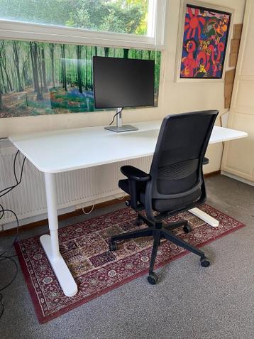 ZGAN IKEA Bureau BEKANT - 160 bij 80 cm - afbeelding 7 ZGAN IKEA Bureau BEKANT - 160 bij 80 cm - afbeelding 7