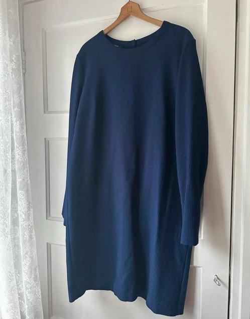 Prachtige donkerblauwe nette wafel jurk Vanilia XL 44, Kleding | Dames, Jurken, Zo goed als nieuw, Maat 42/44 (L), Blauw, Onder de knie