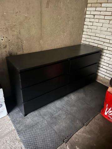 IKEA MALM ladekast zwart - 6 lades - afbeelding 1 IKEA MALM ladekast zwart - 6 lades - afbeelding 1