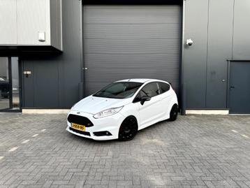 Ford Fiesta 1.6 182PK ST2 - Sportuitlaat Stoffler - 107000km