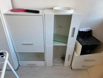 Mutiple waredrobes and beds are available in Rotterdam - afbeelding 7 Mutiple waredrobes and beds are available in Rotterdam - afbeelding 7