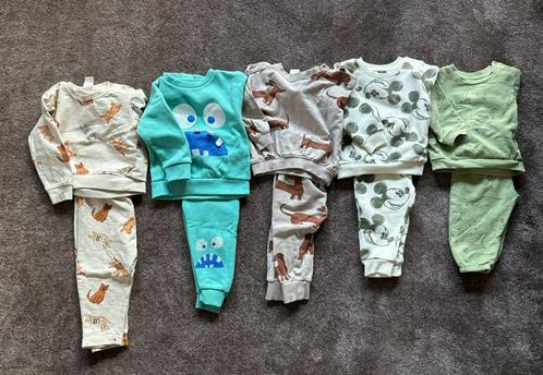 Baby kleding trui /broek kledingsetjes maat 74 en 80 HEMA, Kinderen en Baby's, Babykleding | Maat 74, Zo goed als nieuw, Jongetje of Meisje