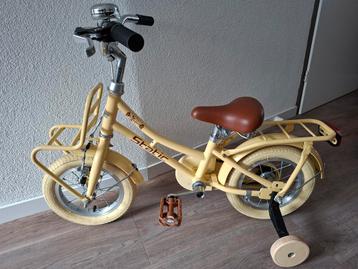 meisjes fiets 12 inch zeer netjes met zijwieltjes