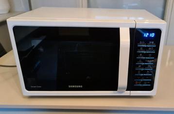 Samsung Smart Oven Combi-Magnetron 28L ( z.g.a.n.)