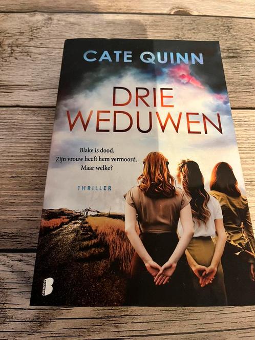 Cate Quinn - Drie weduwen, Boeken, Thrillers, Zo goed als nieuw, Ophalen of Verzenden