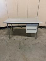 Werkbank / werktafel 140x70xH76 cm, 1 stuk, 50 euro/stuk