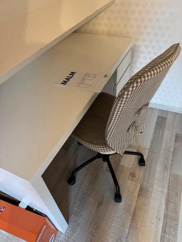 IKEA Malm Bureau - Stijlvol en Praktisch! - afbeelding 3 IKEA Malm Bureau - Stijlvol en Praktisch! - afbeelding 3