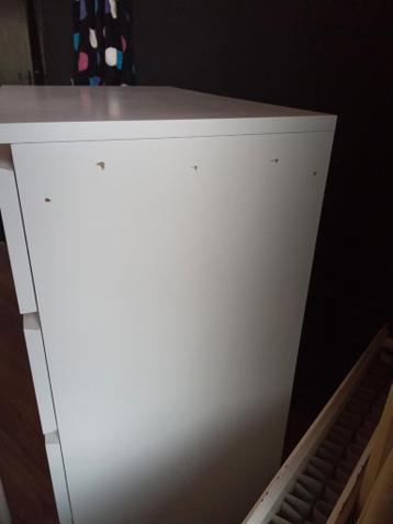 Witte Ikea Malm ladekast - 4 lades - afbeelding 4 Witte Ikea Malm ladekast - 4 lades - afbeelding 4