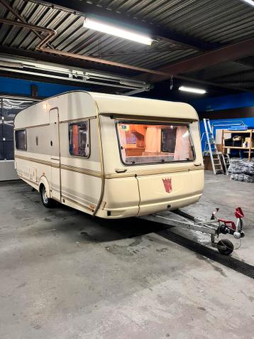 Tabbert Comtesse 540 95” enkele bedden/rondzit/voortent