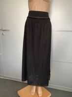 E198 Nieuw: Lange rok maat L=42/44 zwart beach-rok swimwear