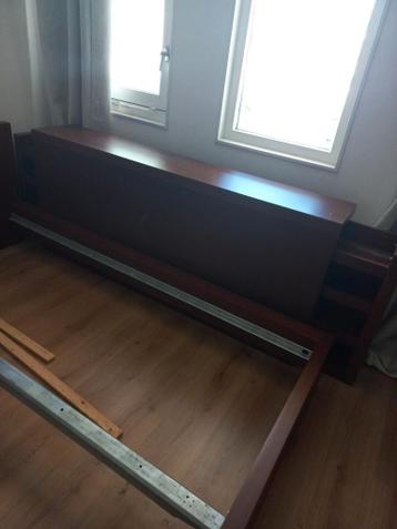 Ikea bedframe hoofdeind kast gratis - afbeelding 2 Ikea bedframe hoofdeind kast gratis - afbeelding 2
