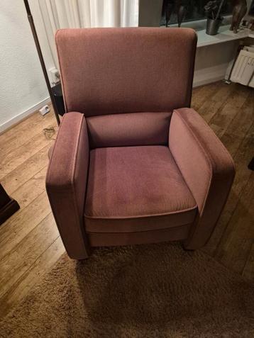 fauteuil, roestbruine stof. Gratis af te halen