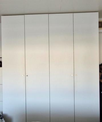 Ikea PAX kast - afbeelding 1 Ikea PAX kast - afbeelding 1