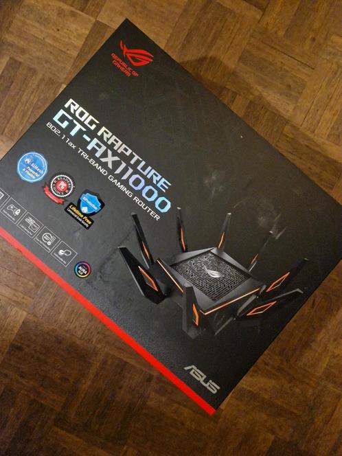 ASUS Rapture GT-AX11000 rog 802.11 ax tri-band gaming router, Computers en Software, Netwerk switches, Zo goed als nieuw, Ophalen of Verzenden