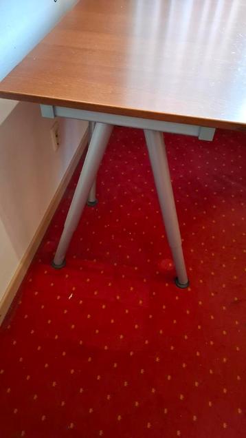 Hoekbureau - Diverse Opstellingen Mogelijk - afbeelding 3 Hoekbureau - Diverse Opstellingen Mogelijk - afbeelding 3