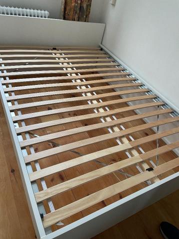 Vihals bedframe 140 x 200 - afbeelding 3 Vihals bedframe 140 x 200 - afbeelding 3