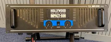 Professionele 2 x 600 watt Hollywood PA versterker 