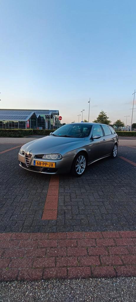 Alfa Romeo 156 2.4 JTD TI Bose SW, Auto's, Alfa Romeo, Particulier, ABS, Airbags, Airconditioning, Alarm, Bluetooth, Centrale vergrendeling
