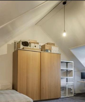 IKEA PAX schuifdeurkast eiken - afbeelding 2 IKEA PAX schuifdeurkast eiken - afbeelding 2