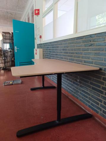 Mooi bureau met hoek - afbeelding 2 Mooi bureau met hoek - afbeelding 2