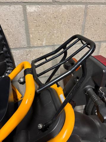 Honda Zoomer zoek rekje achter + opbergbakje