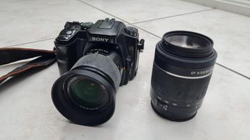 Sony A100 met kitlens 18-70 mm plus Sony 55-200 SAM