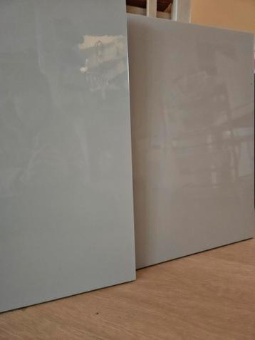 Ikea Besta deurtjes grijs glans - afbeelding 3 Ikea Besta deurtjes grijs glans - afbeelding 3