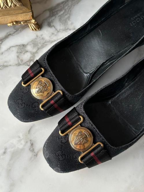 Gucci schoenen zwart monogram 40, Kleding | Dames, Schoenen, Gedragen, Zwart, Verzenden
