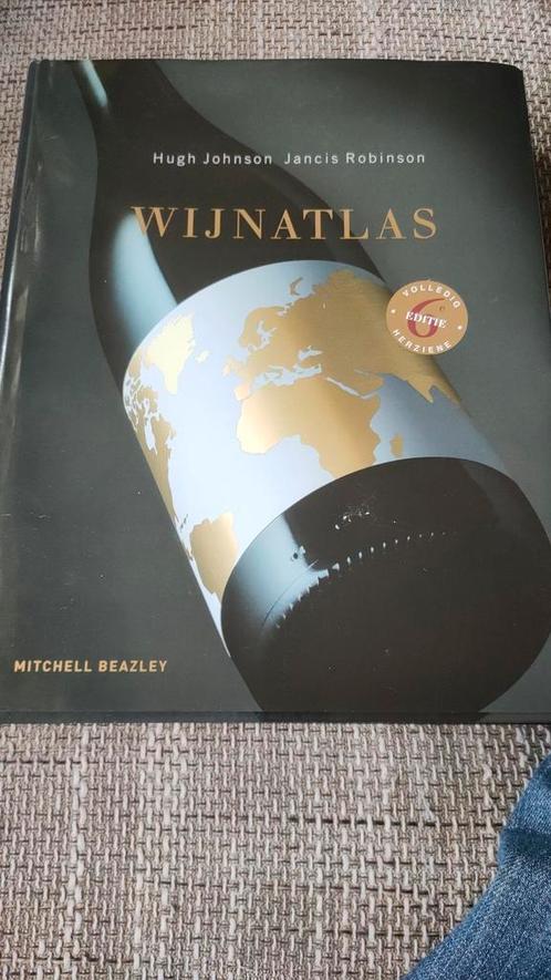 Mitchell Bradley - Wijn atlas, Boeken, Kookboeken, Zo goed als nieuw, Ophalen of Verzenden