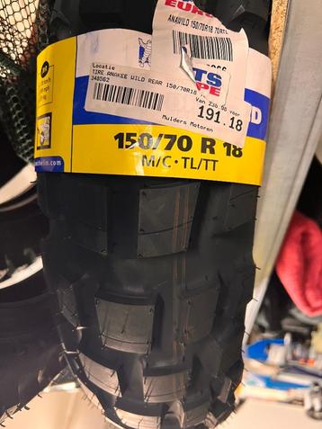 motor achterband Michelin Anakee wild 150/70 R18 Verkocht