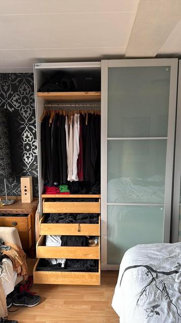 IKEA PAX garderobe kast met laden en glazen deuren - afbeelding 2 IKEA PAX garderobe kast met laden en glazen deuren - afbeelding 2